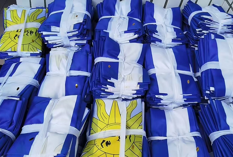 2022年世界杯活动定制旗帜供应-11